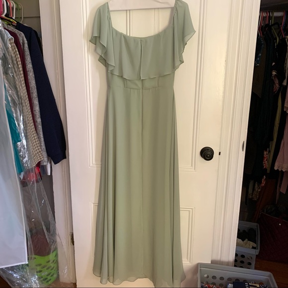 Bill Levkoff Gown - Picture 15 of 16